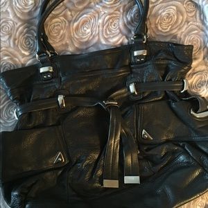 B Makowsky Bags - B Makowsky black leather slightly used purse. B Makowsky Bags - B Makowsky black leather slightly used purse.